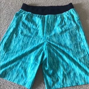 Lululemon Shorts size medium